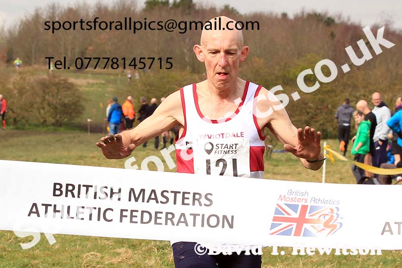 Womens and Mens 65+ in the 2023 BMAF Cross Country Champs., Wallsend. Photo: David T. Hewitson/Sports for All Pics